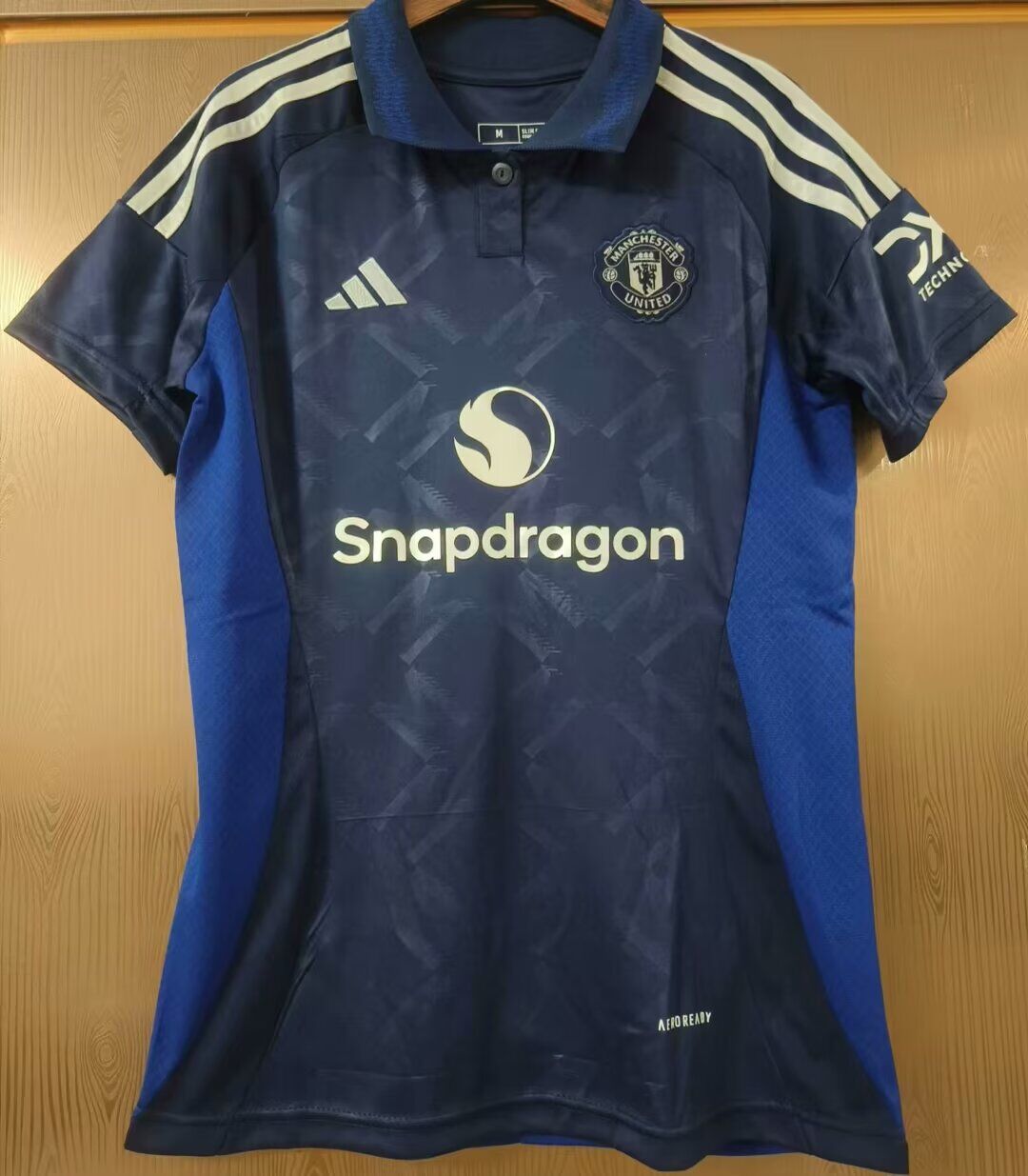 AAA Quality Manchester Utd Woman 24/25 Away Dark Blue Jersey